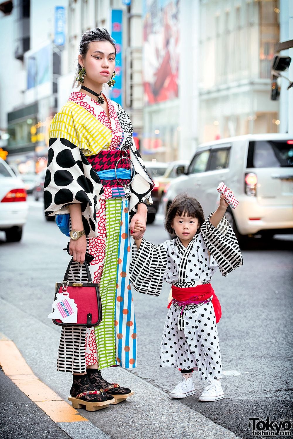 Токийские одежда. Хараджуку Токио стиль. Харадзюку стиль хаори. Харадзюку улица в Токио. Стрит стайл Токио мода.