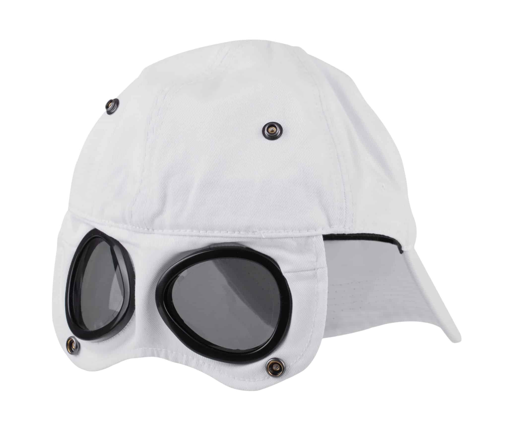 Кепка с линзами. Бейсболка c.p Company Goggle. Кепка c.p. Company Goggle cap зеленый. Белая кепка c.p Company. C. P. Company Goggle cap White.