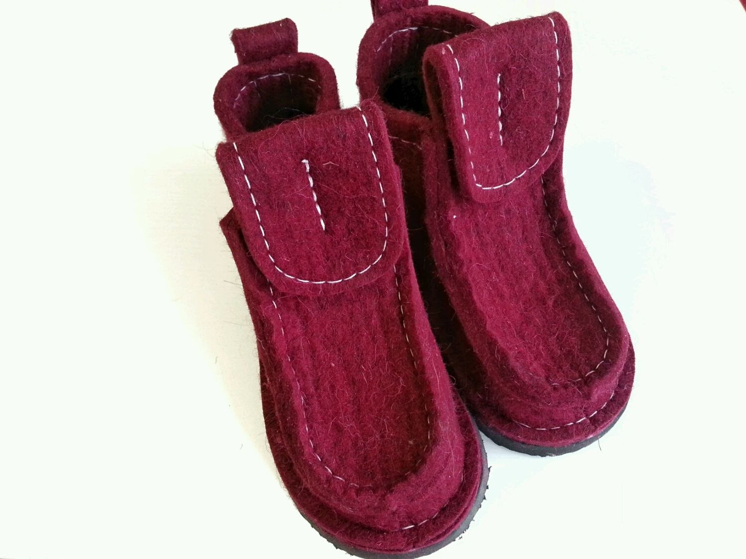 Валенки со стразами. Валенки валеши. Валеши на вайлдберисе женские. Валеши женские. Валеши женские.