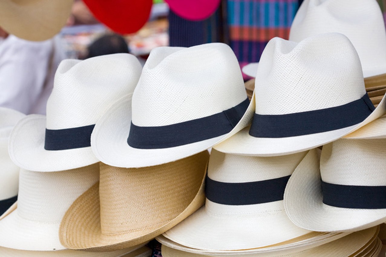 Шляпа это. Много шляп. Много шляпок. Панама национальный головной убор. Панама шляпа.