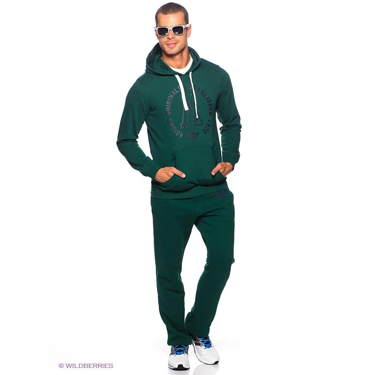 Спортивный костюм мужской валдберис. Спортивный костюм адидас ориджинал мужской зеленый. Адидас ориджинал костюм зеленый. Спорт костюм адидас зеленый мужской. Адидас 2018 мужской костюм зеленый.
