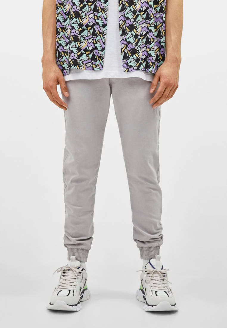Брюки джоггеры Bershka женские хаки