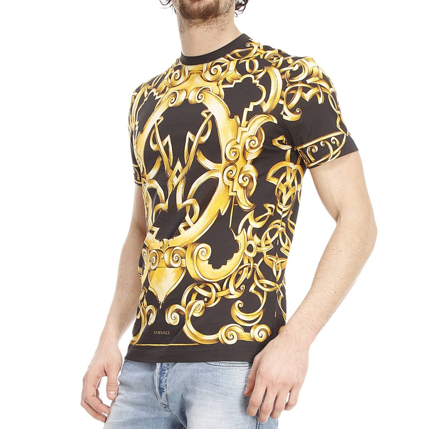 Golden одежда. Рубашка с золотом Версаче. Barocco Versace кофта. Футболка Versace мужская Греческая. Мужская футболка Версаче Голд.