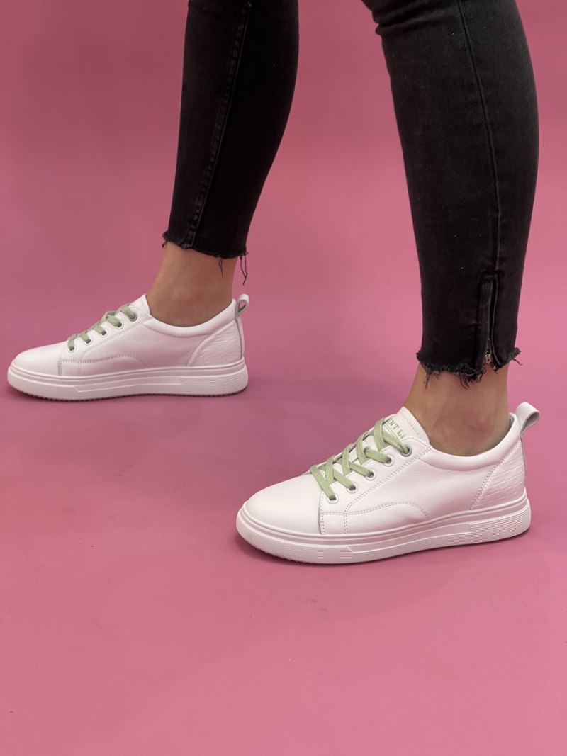 Nike Vintage Sneakers