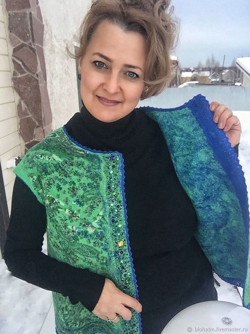 Жилет на мальчика 1 год на синтепоне