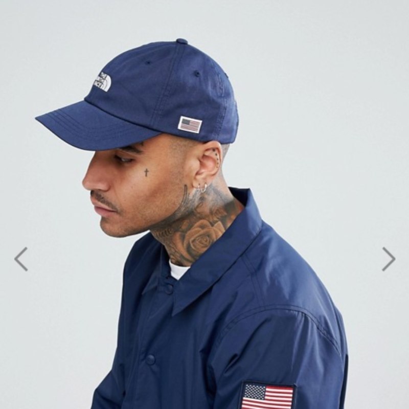 Бейсболка the North face Mudder Trucker