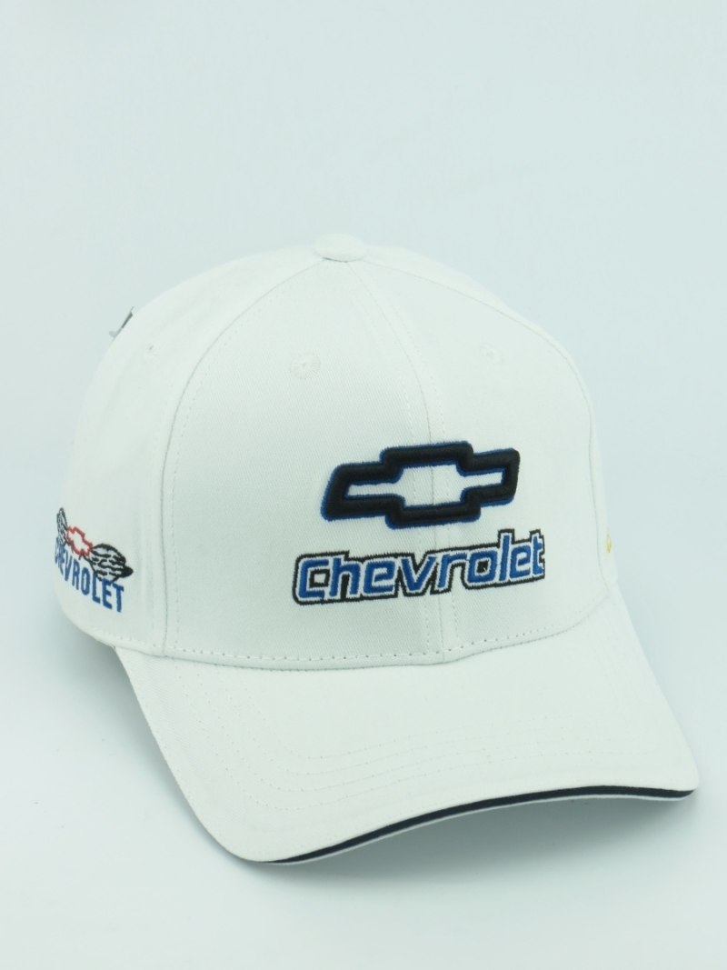 Бейсболка Chevrolet белая