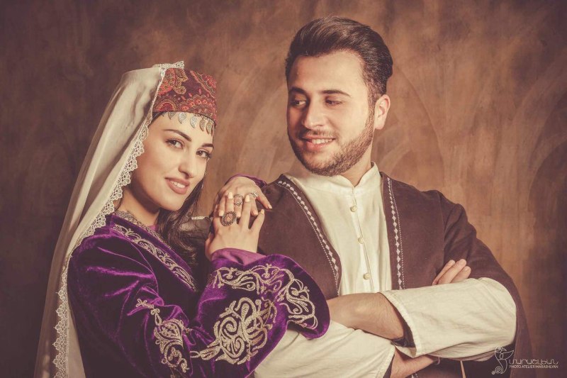 Минтана армянский национальный костюм