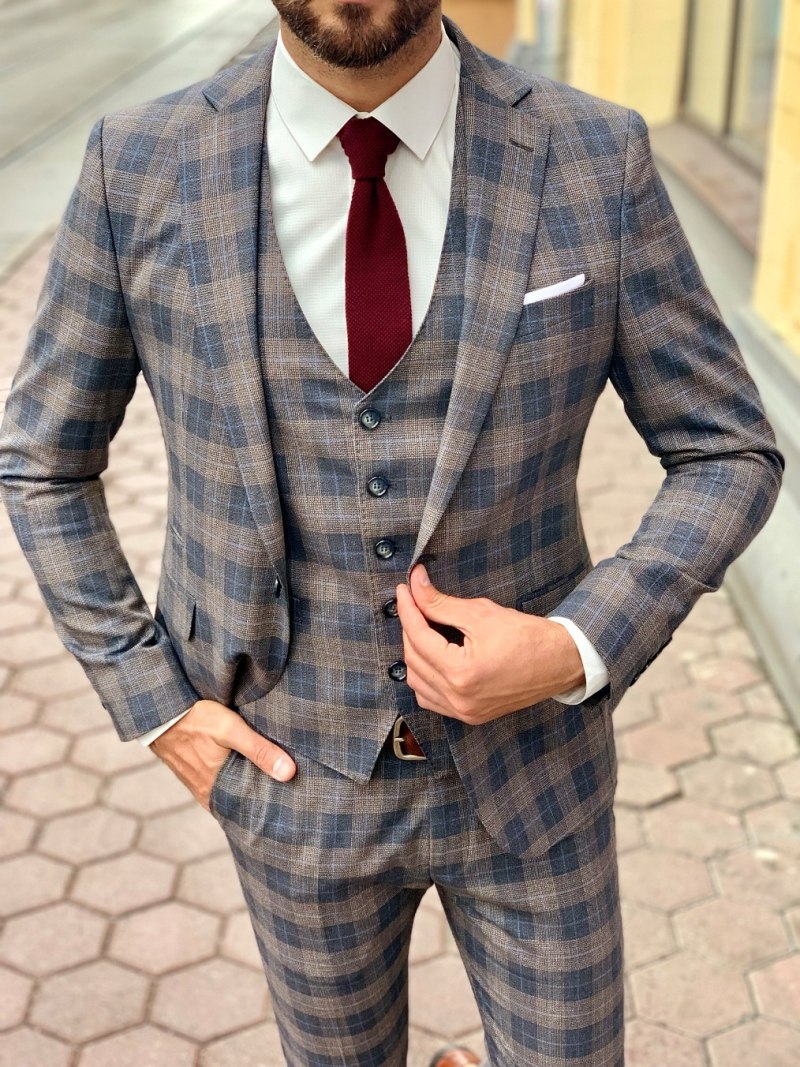 Kiton костюм темно-синий