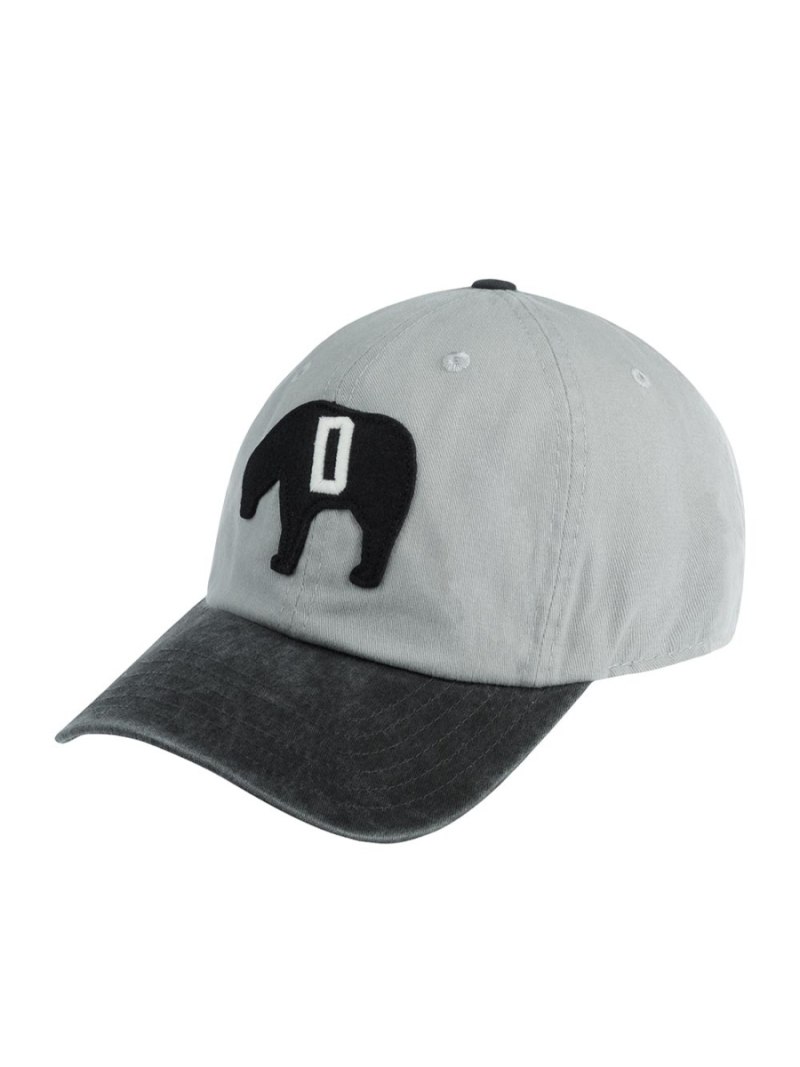 Кепка в американском стиле