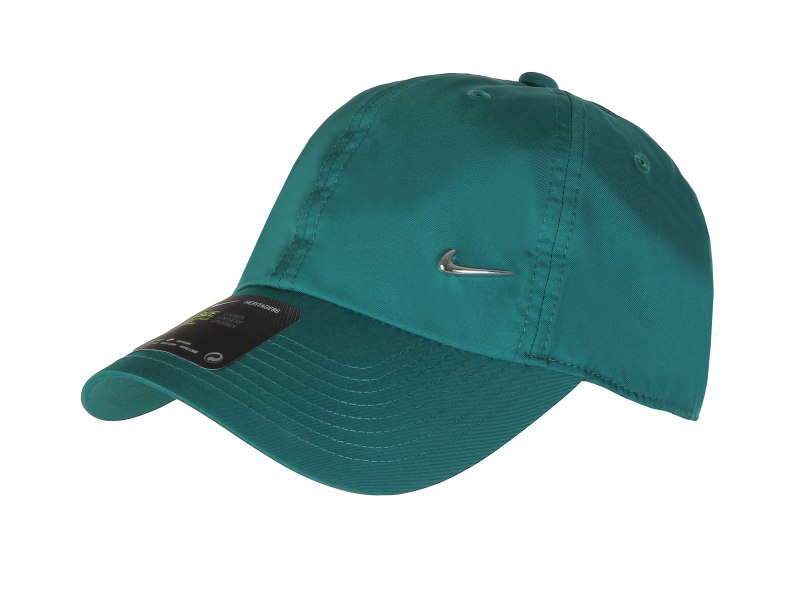 Малыш в кепке