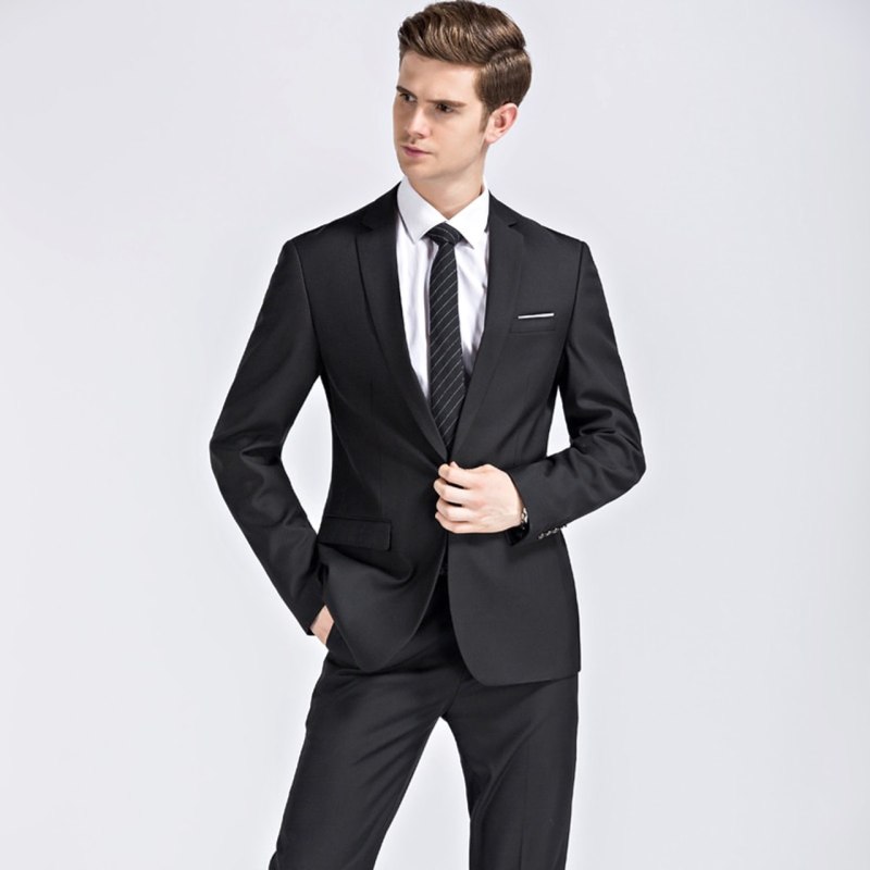 Белый брючный костюм Max Mara