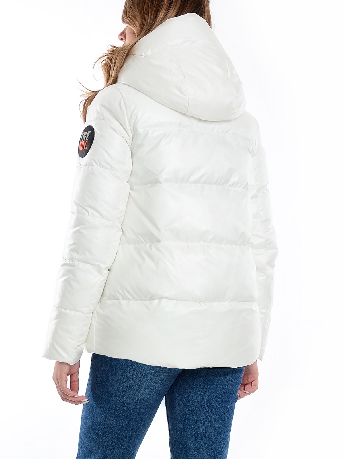 Куртка belaya lisa 737. Belaya lisa куртки. Belaya lisa куртки. Куртка красная лиза. Krasnaya lisa куртки производитель.