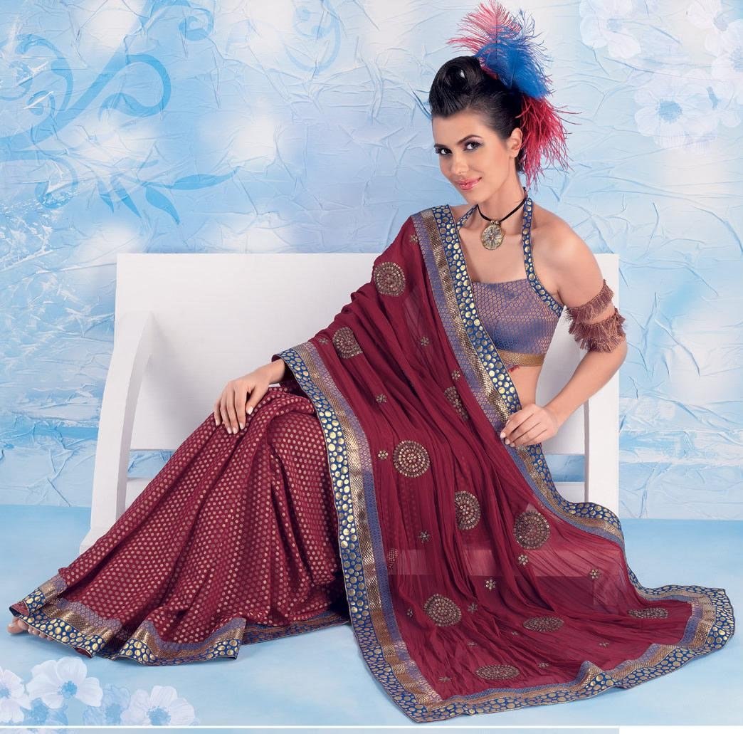 Сари музыка. Национальный костюм Индии Сари. Сари одежда женщин в Индии. Лехенга Чоли. Индийские красавицы в Сарри.