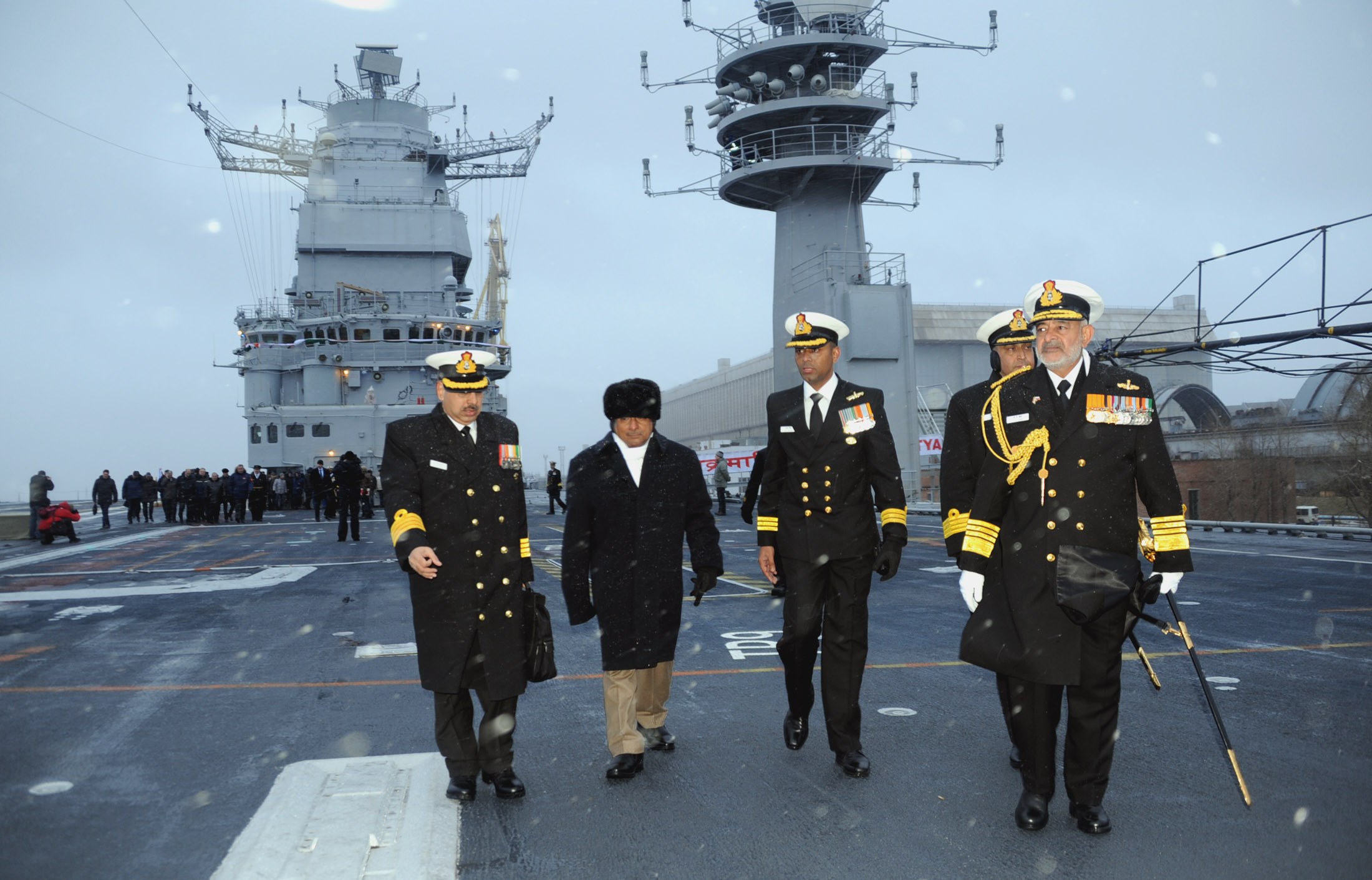 Admiral being. Авианосец Адмирал Севмаш. Король Викрамадитья. Викрамадитья Империя. Викрамадитья 2022.