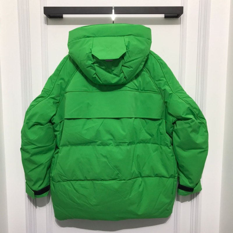 Bottega Veneta куртки пуховики