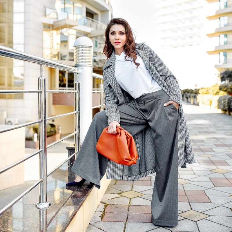 Street Style Каро Даур 2020