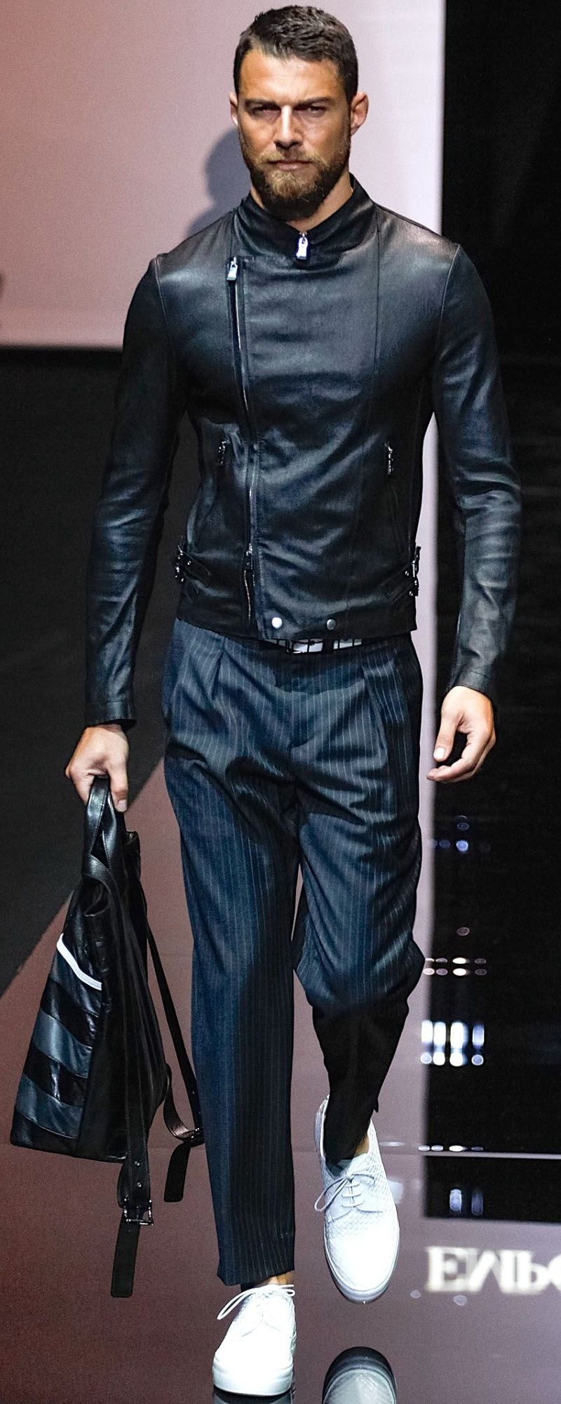 Emporio Armani куртка мужская лук