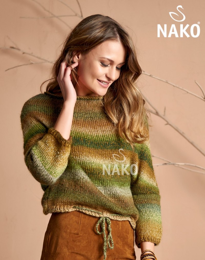 Пуловер с фантазийными полосами из Creative Knitting