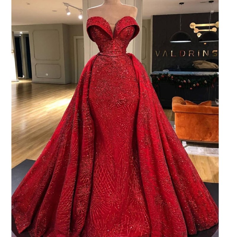 Платье вечерние Ball Gown