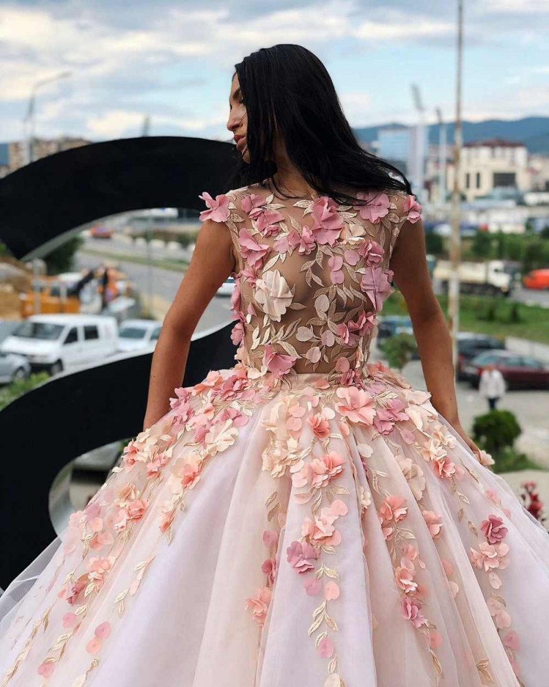 Robe de soiree, черное блестящее вечернее платье