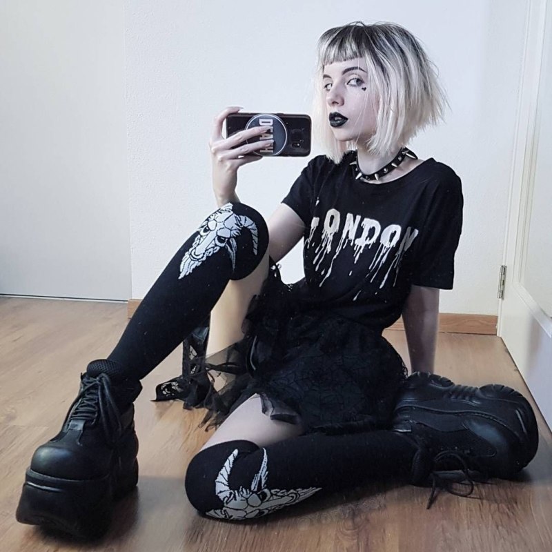 Goth outfit Грандж 2021