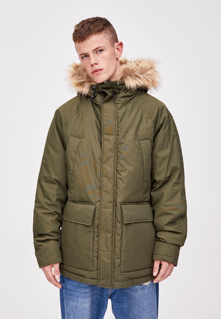 Куртка Pull and Bear женская бежевая