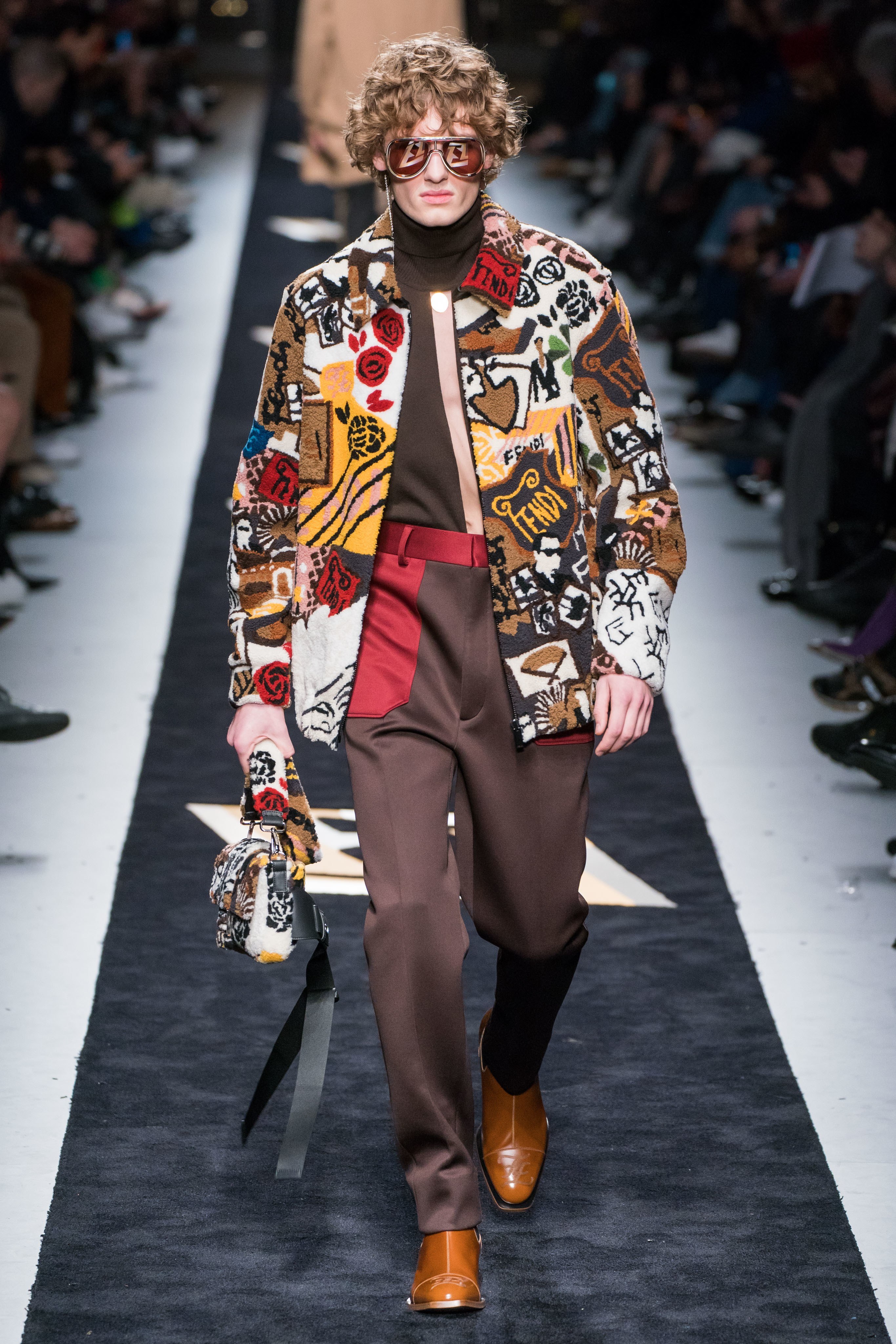 Мировые тренды. Fendi men 2019. Мужская мода 2020 осень. 2020 Года мужская мода. Мужская зимняя мода 2020.