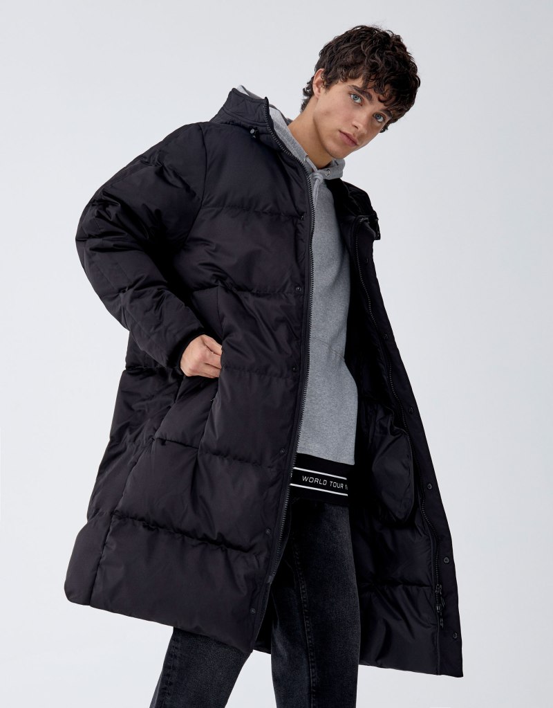 Пуховик Pull and Bear мужской черный