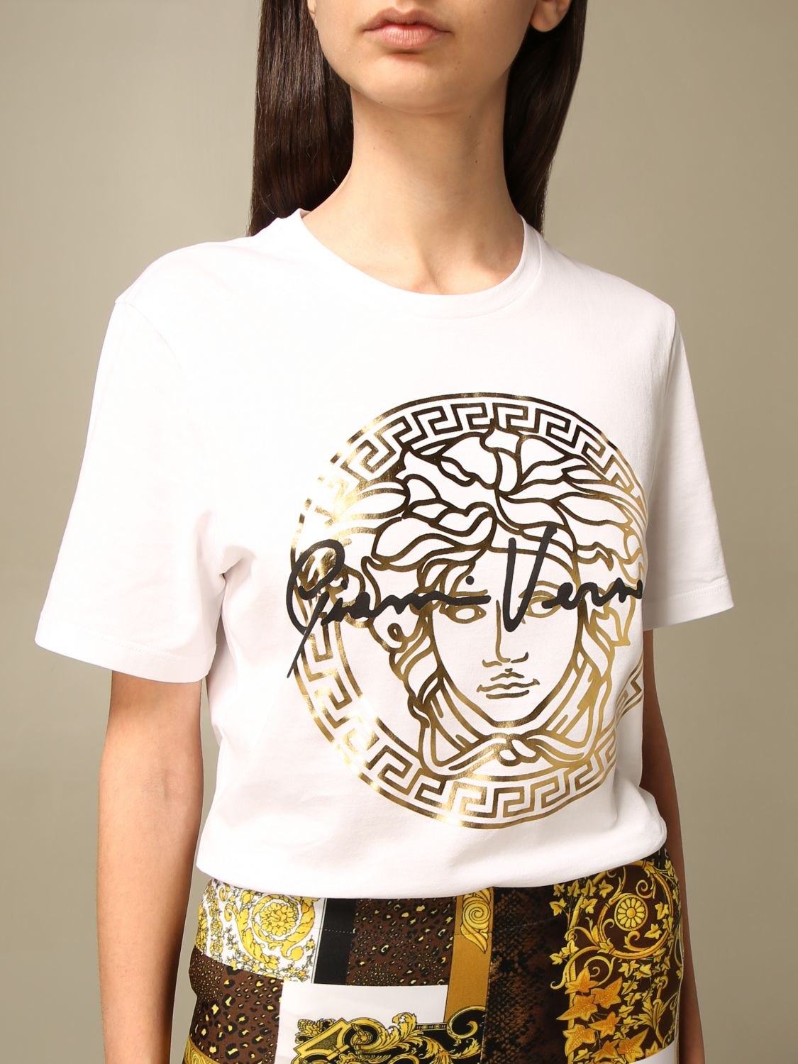 Логотип версаче на одежде - красивые фото и картинки profashion.top