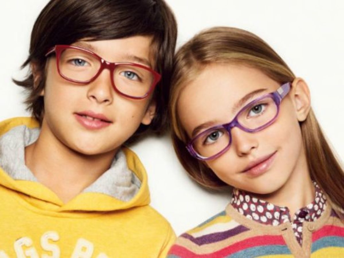 Модные очки для подростков. Стильные очки для детей для зрения. Модные оправы для подростков. Модные детские оправы для очков.