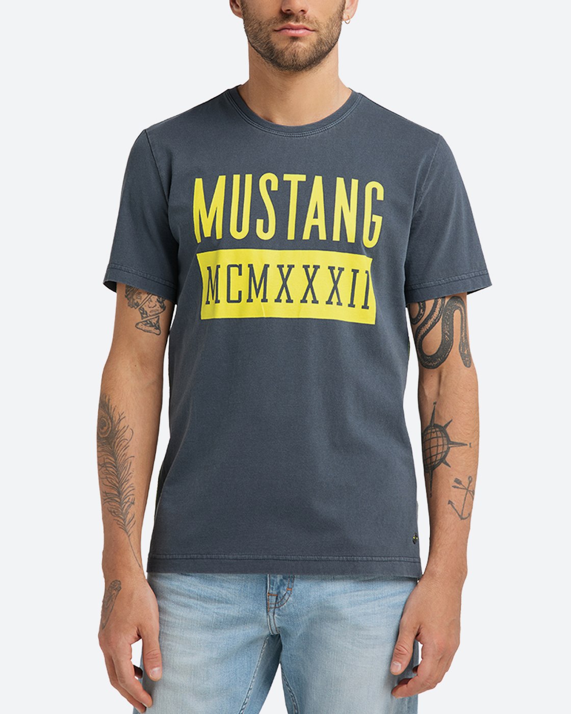 Mustang футболка женская. мустанг бренд одежды. Mustang одежда logo. мустанг бренд одежды. мустанг бренд одежды.