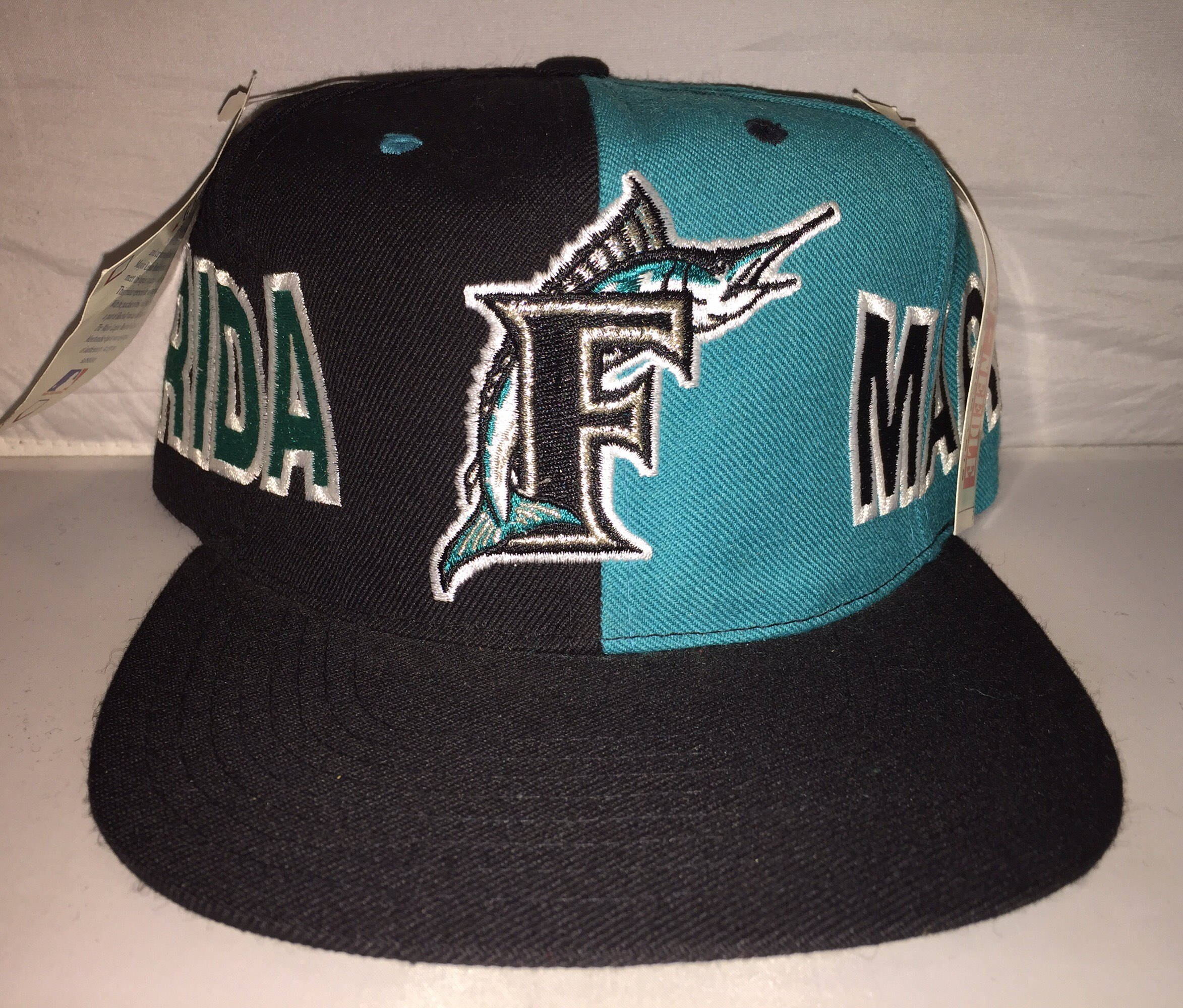 Кепка 90 х usa. Florida Marlins 1993 бейсболка. Florida Marlins бейсболка. Кепка из 90-х. Кепка 90 годов.