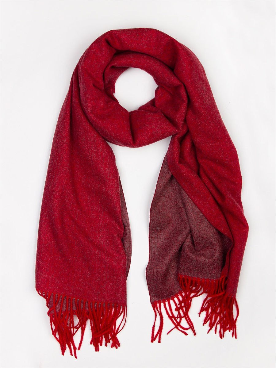 Этта гут алый платок. Красный палантин. Малиновый шарф. Алый шарф. Малиновый шарф с бахромой.