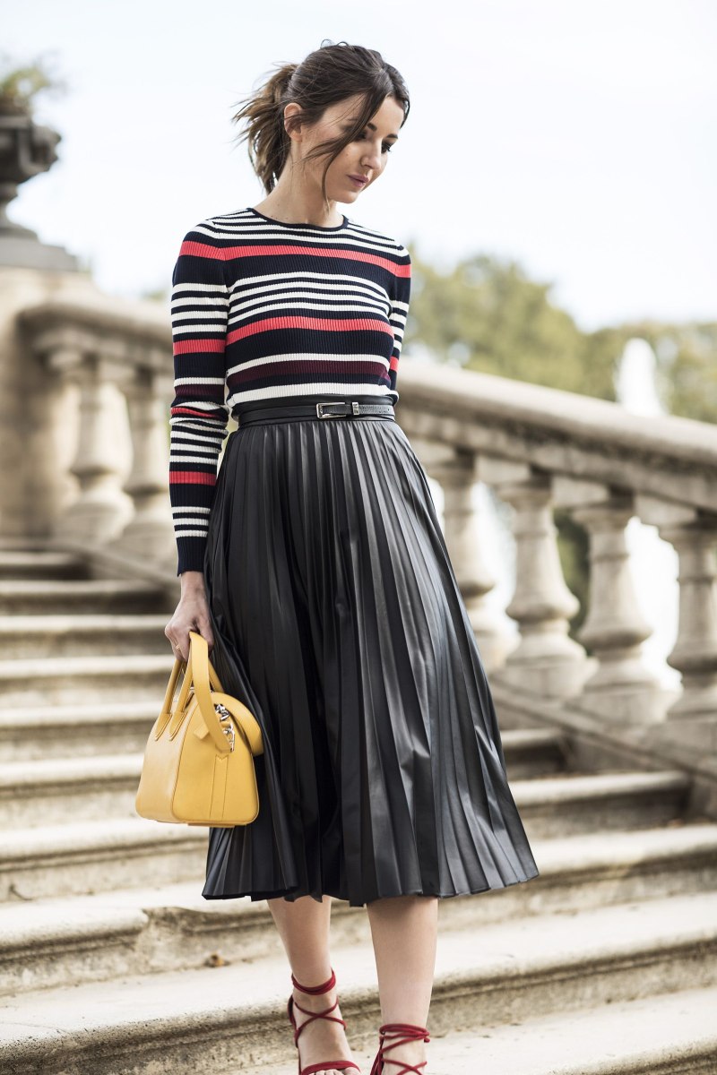 Blush Pleated Midi skirt