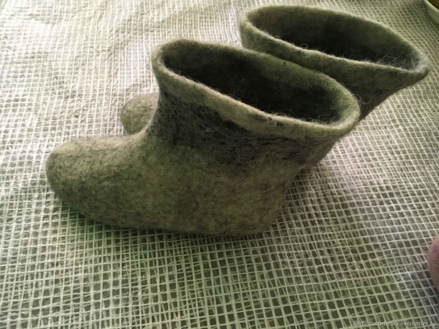 Какие предметы из шерсти. Какие предметы из шерсти. Теплые вещи. Изделия из шерсти окружающий. Изделия из шерстяной ткани.