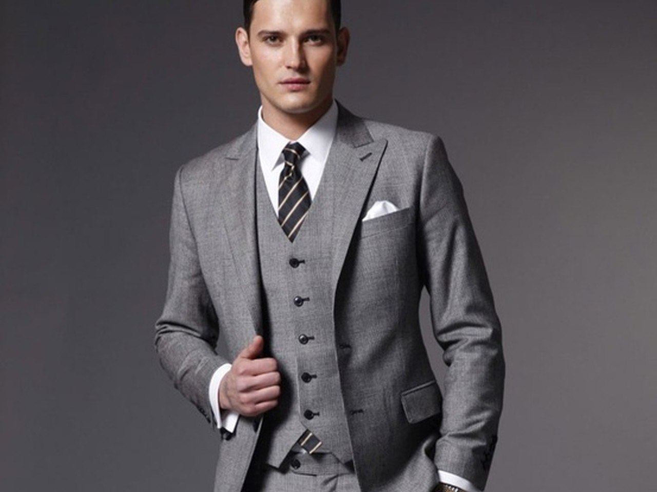 Piece suit