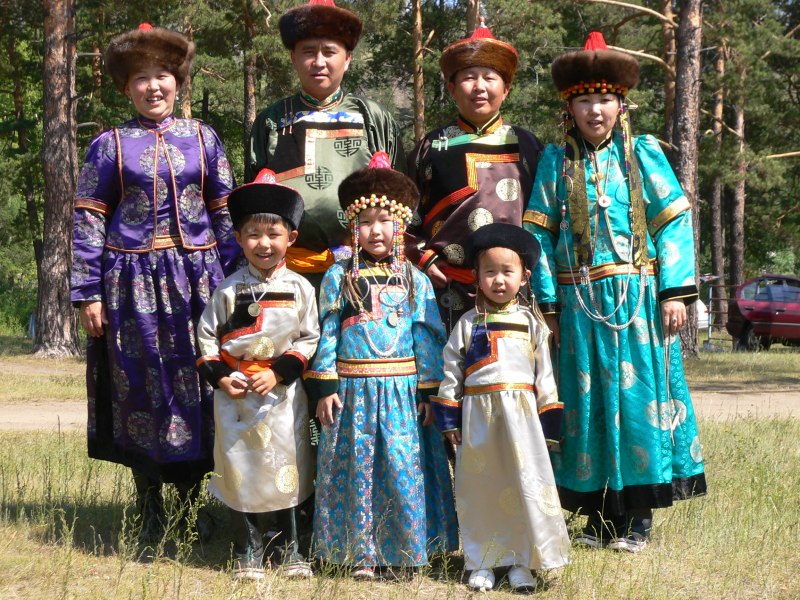 Бурятский национальный костюм рисунок