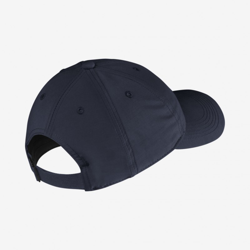 Кепка Nike Metal Swoosh cap