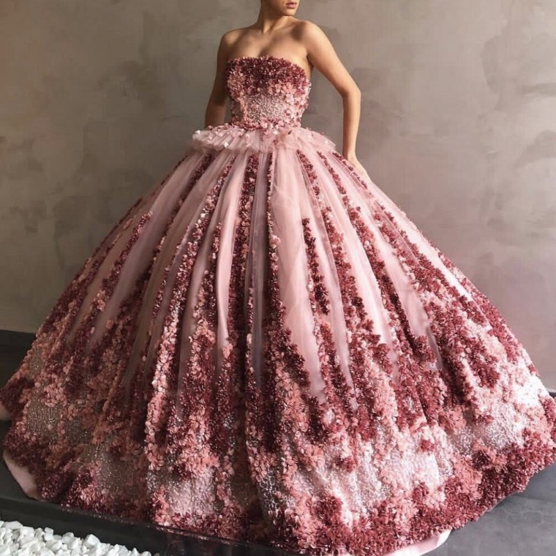 Бальные платья Quinceanera