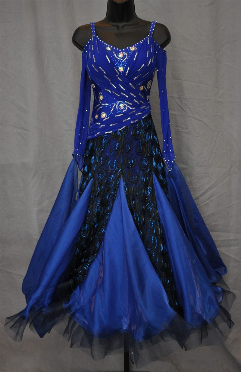 Dore Design Dress