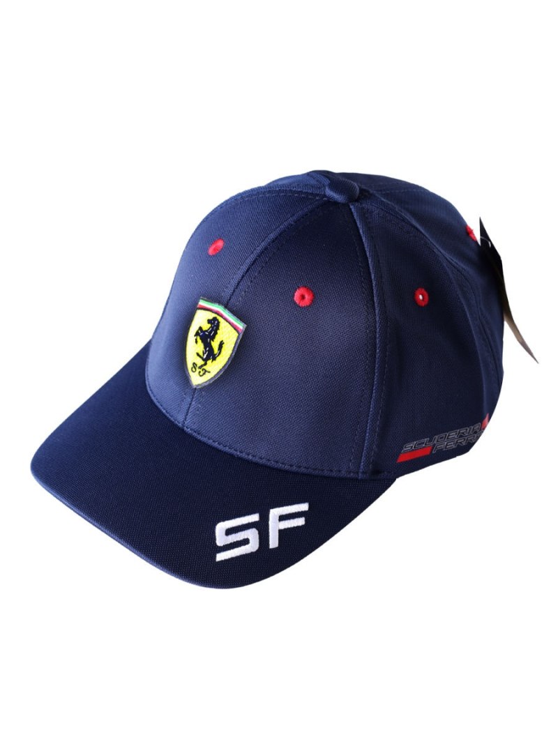 Бейсболка Ferrari Scuderia красная