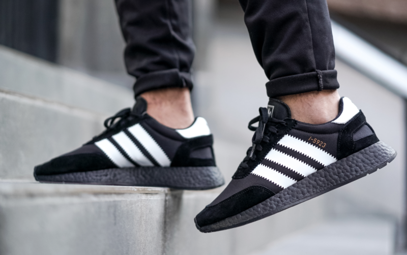 Adidas Iniki Triple Black