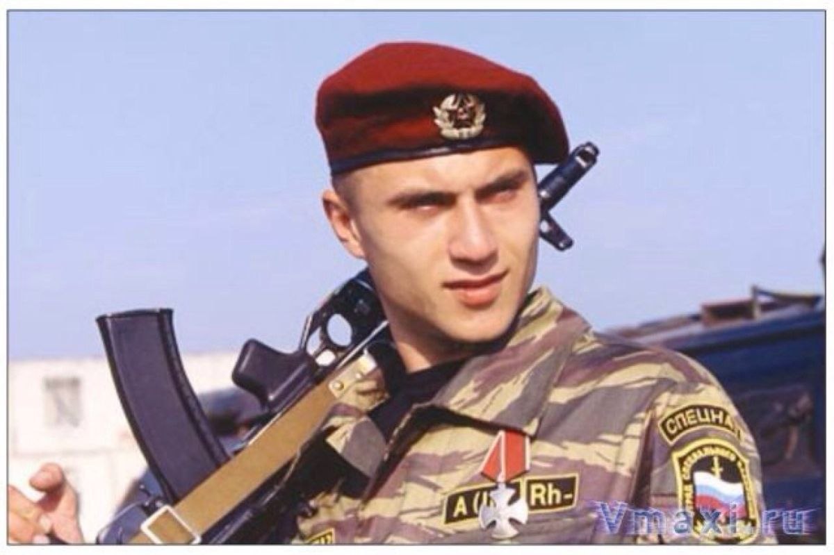 фото русских парней в военной форме