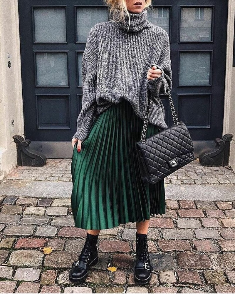 Look зеленая юбка плиссе