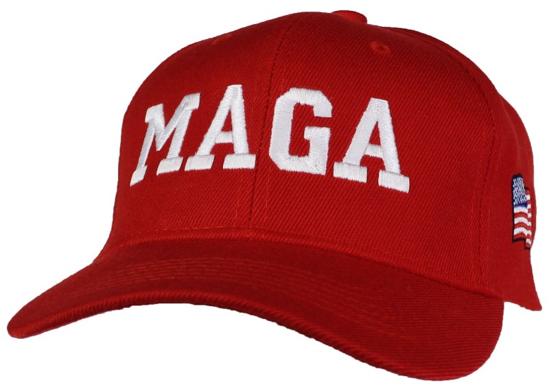 Трамп в кепке мага