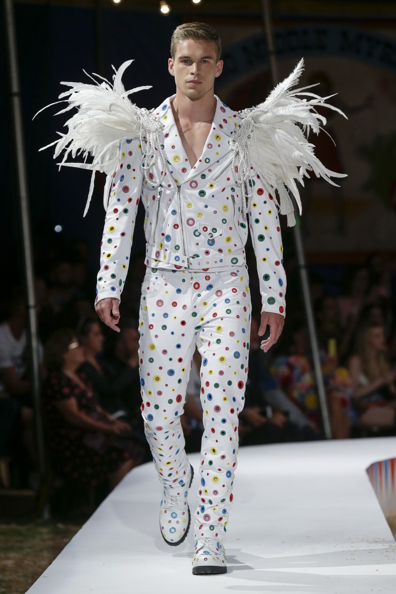 Джереми Скотт в Moschino