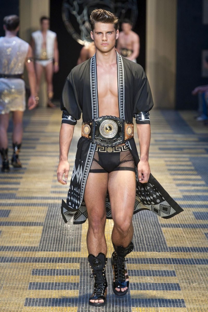 Дефиле Versace
