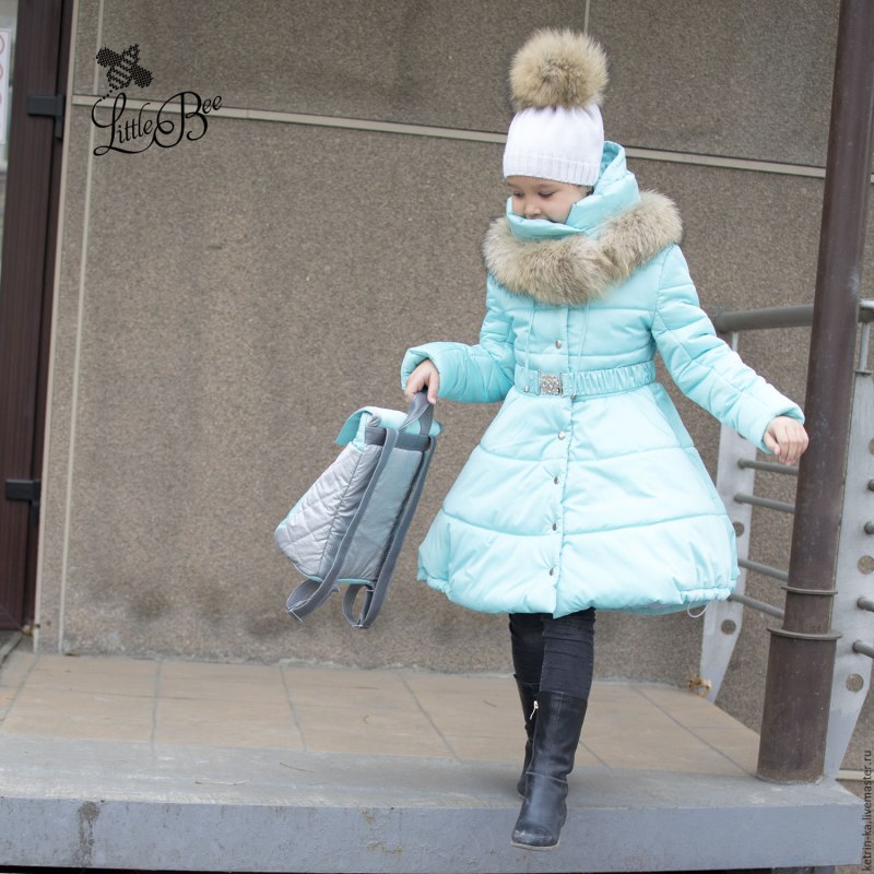 Зимнее детское пальто с мехом