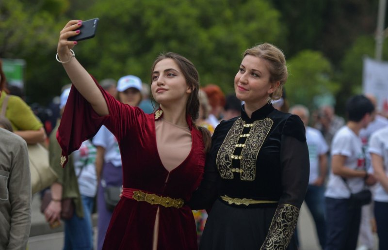 Абхазия жители